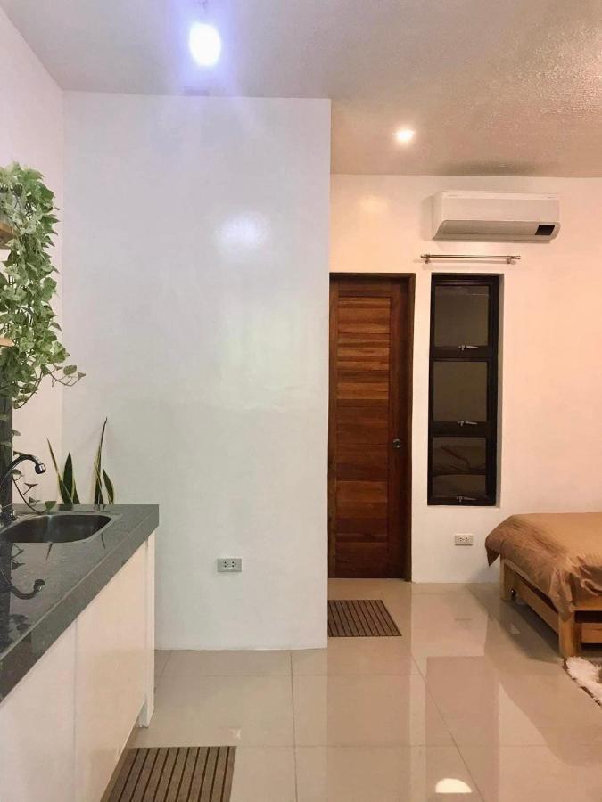 Albergue Nord House Laoag Exterior foto